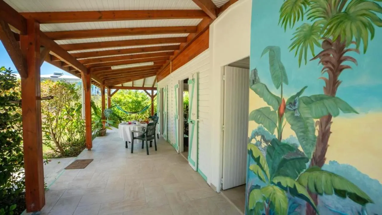 Maison de 2 chambres avec vue sur la mer jardin amenage et wifi a Saint Francois a 1 km de la plage Hébergement de vacances Saint-Francois (Grande-Terre)